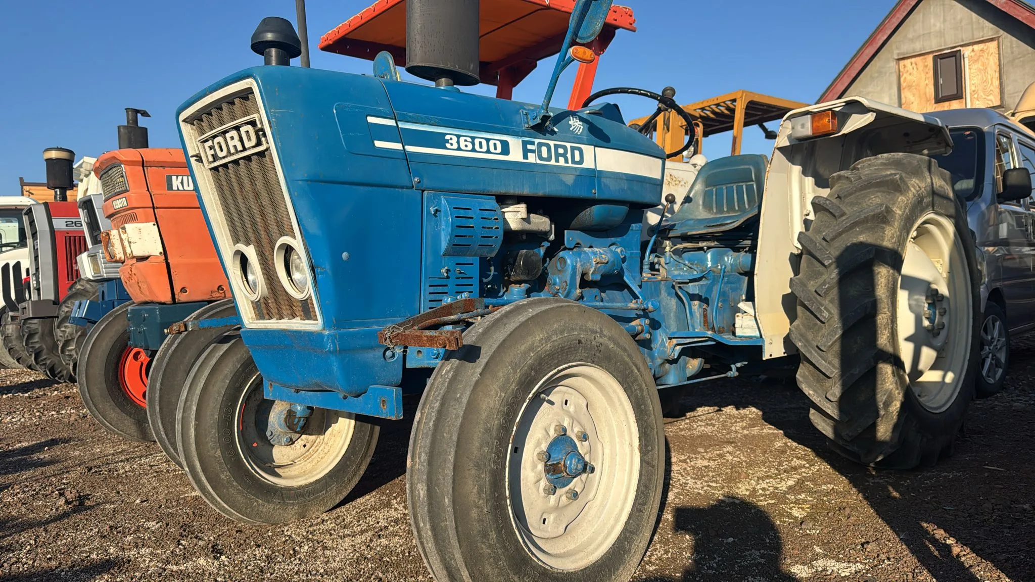 FORD 3600 TRACTOR – EXPORT READY