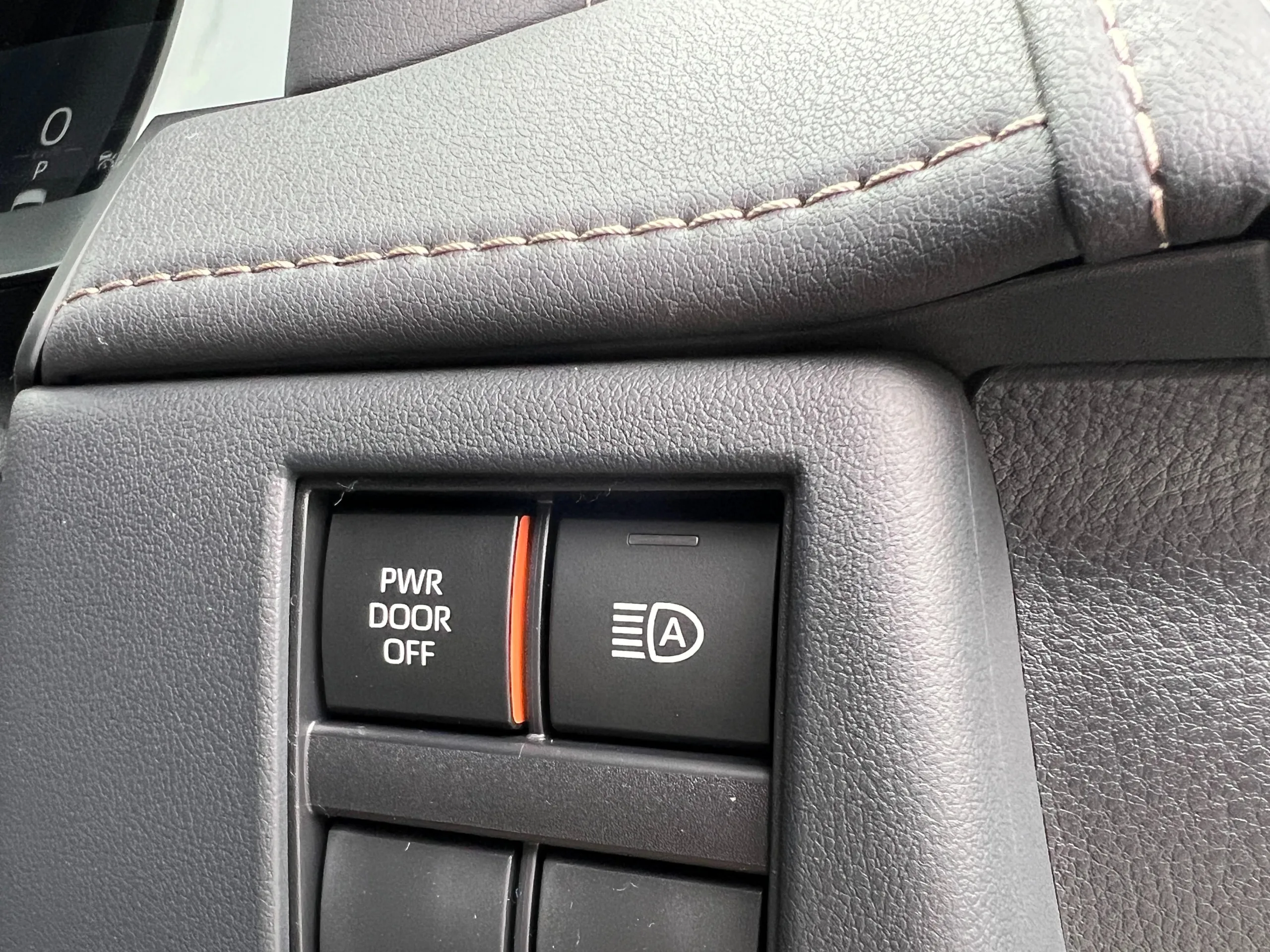 2025 Toyota VELLFIRE 2.4 Z Premier MPV for export from Japan