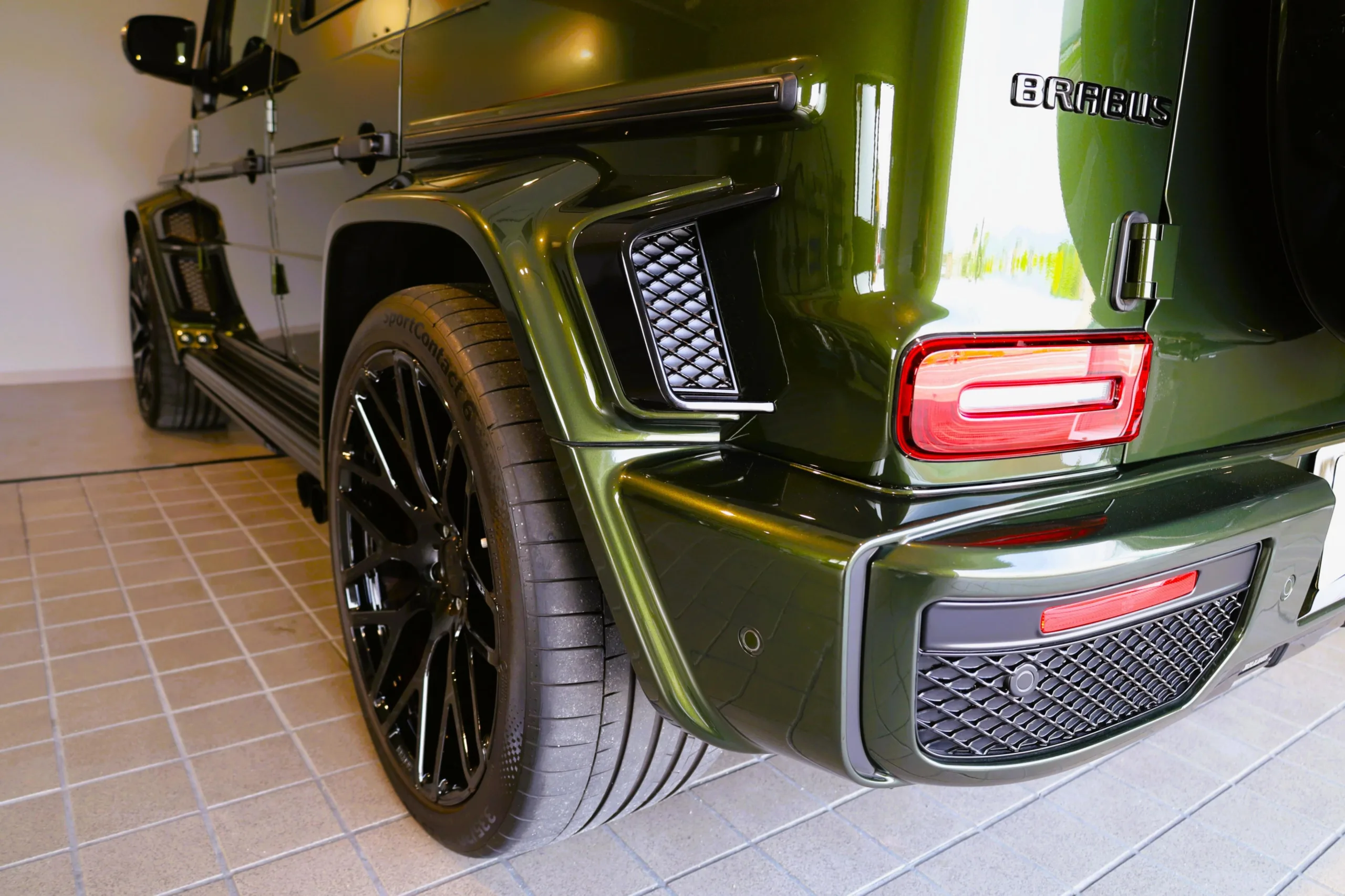 2021 MERCEDES-AMG G63 BRABUS WIDESTAR – OLIVE EDITION