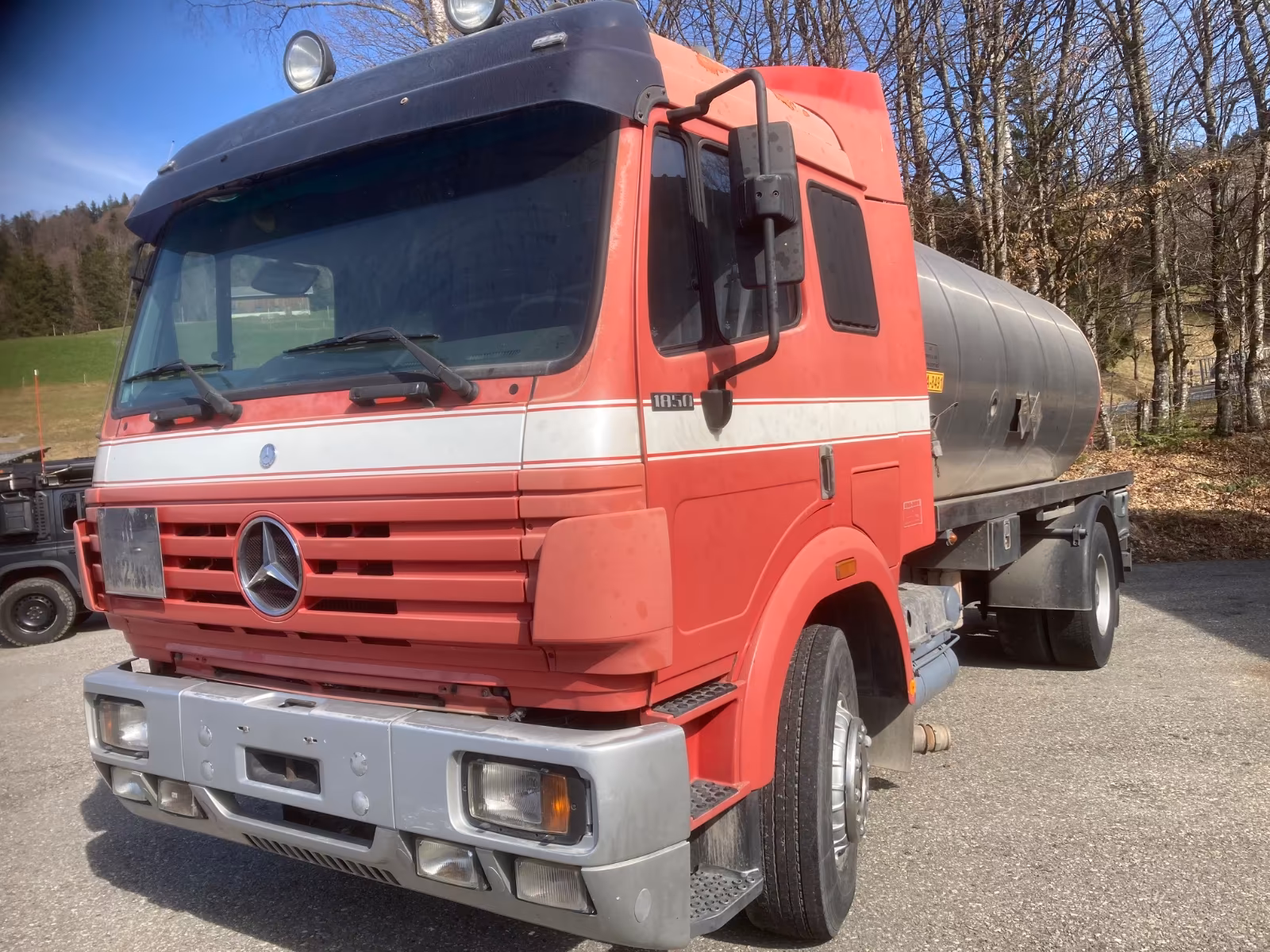 1993 MERCEDES-BENZ SK 1748 TANK TRUCK | DIESEL