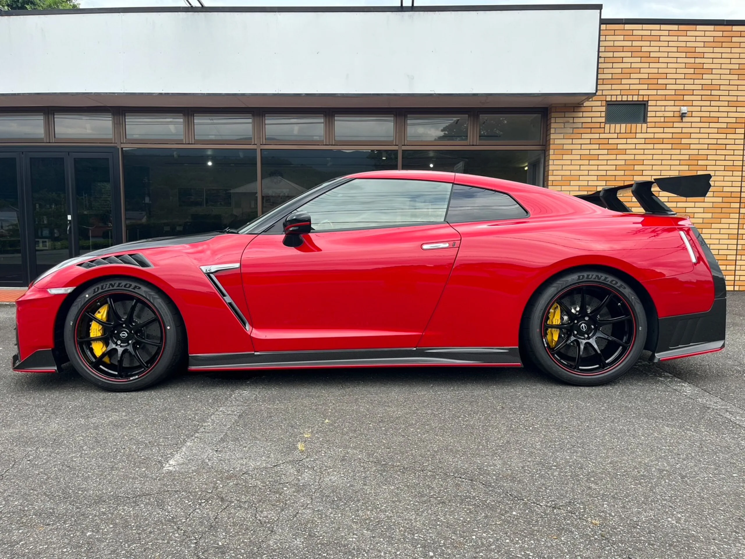2025 Nissan GT-R 3.8 NISMO Special Edition - Ultimate Power & Performance! (No.961023) for export from Japan