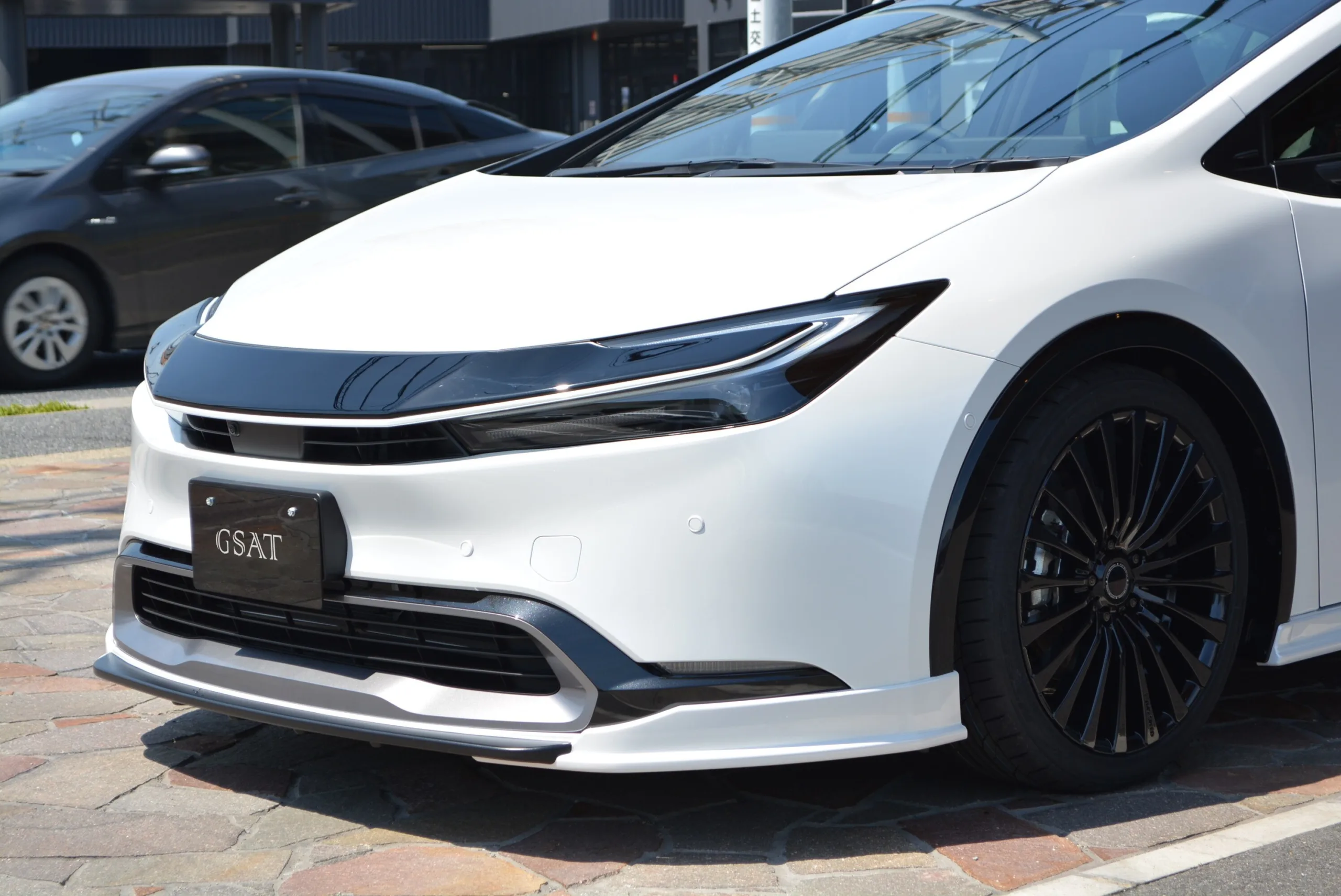 2025 TOYOTA PRIUS 2.0 Z ZEUS Aero Package