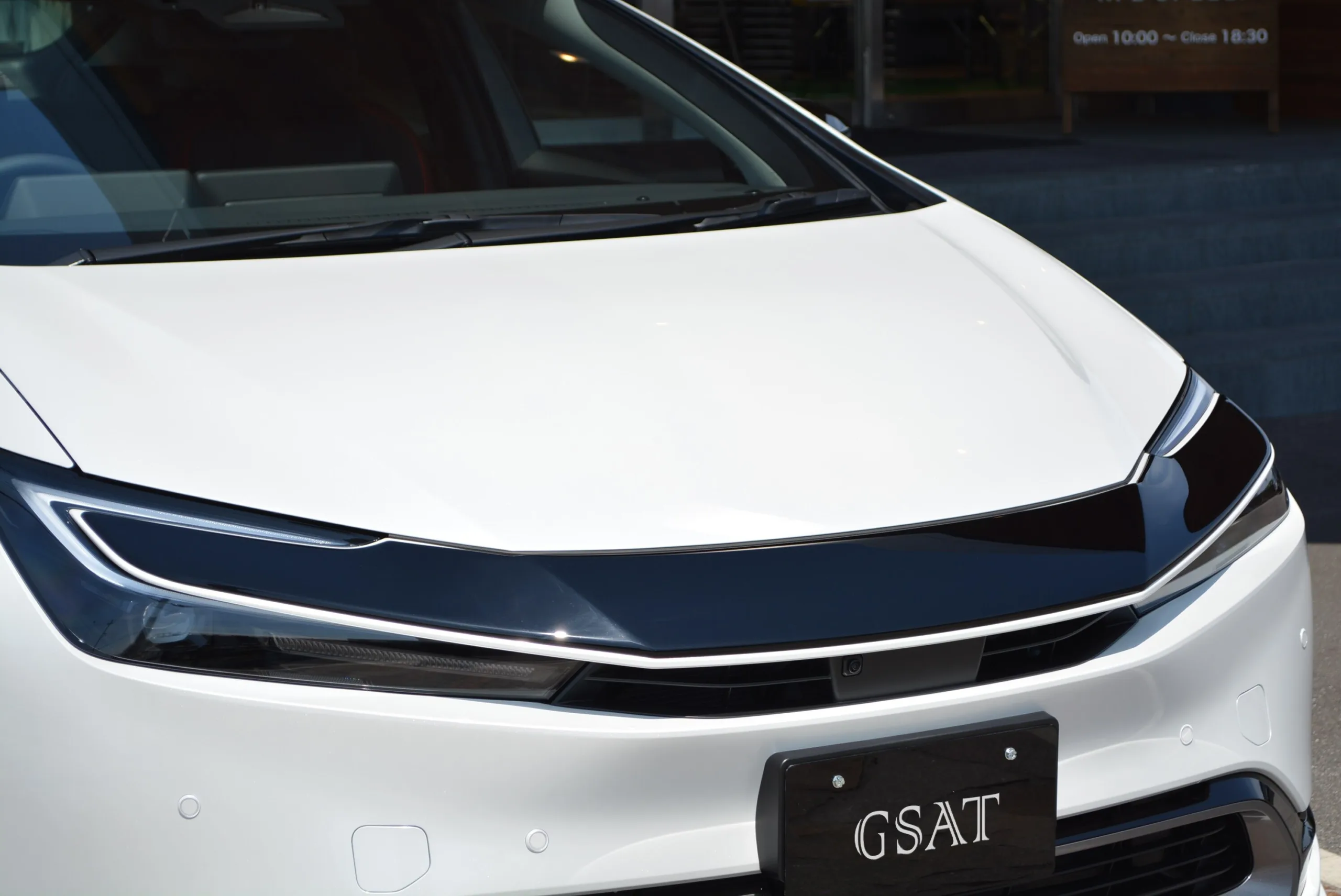 2025 TOYOTA PRIUS 2.0 Z ZEUS Aero Package