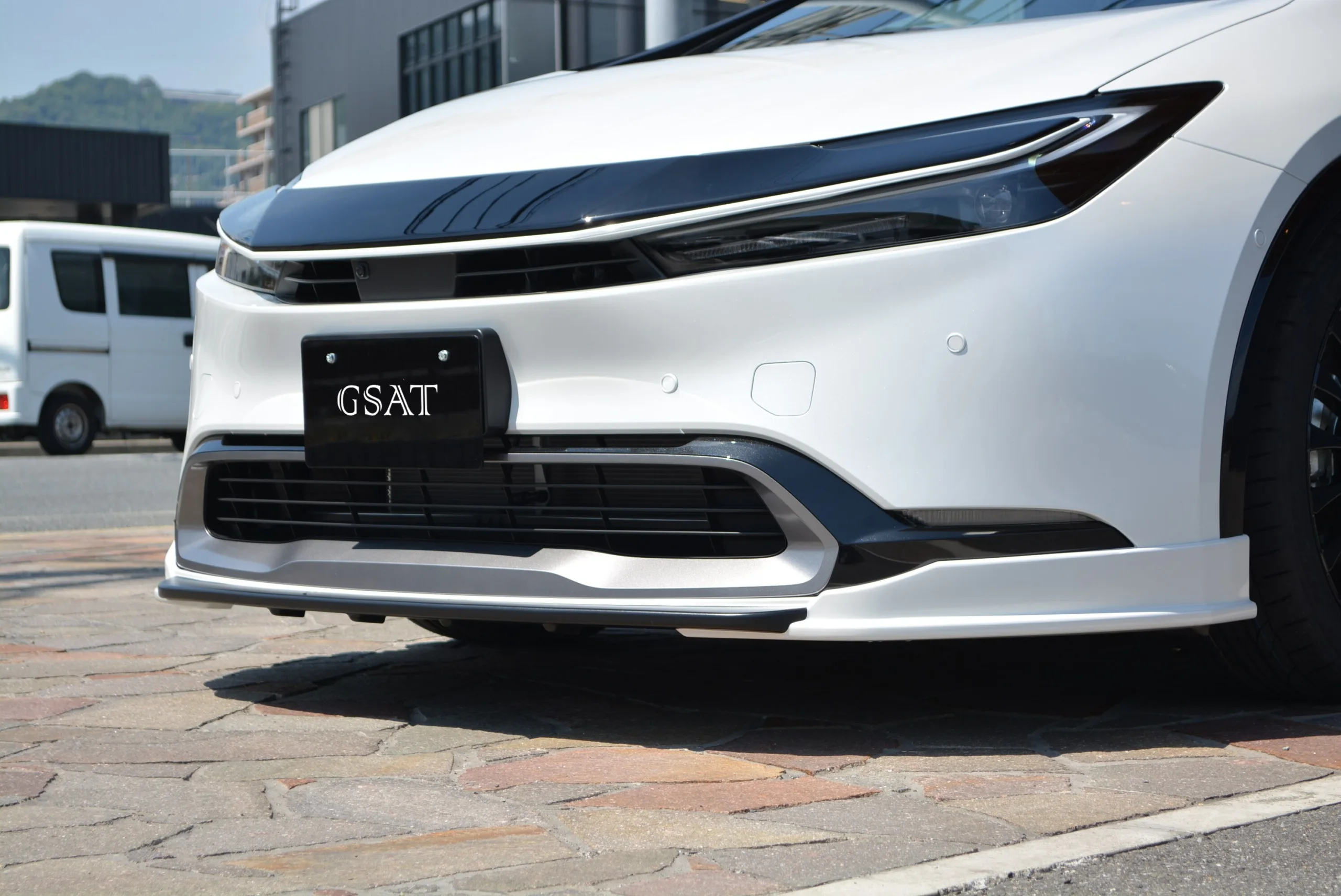 2025 TOYOTA PRIUS 2.0 Z ZEUS Aero Package