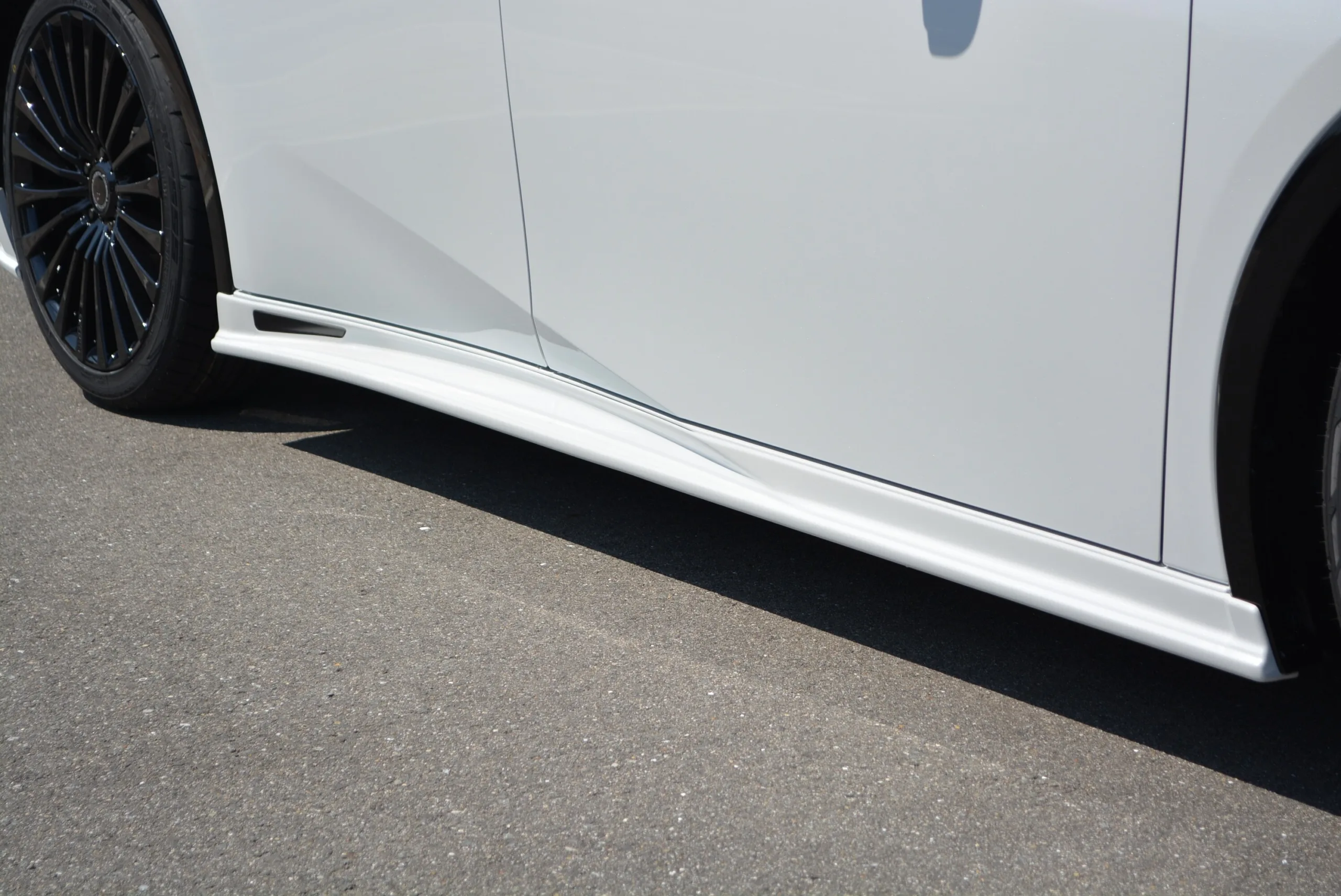 2025 TOYOTA PRIUS 2.0 Z ZEUS Aero Package