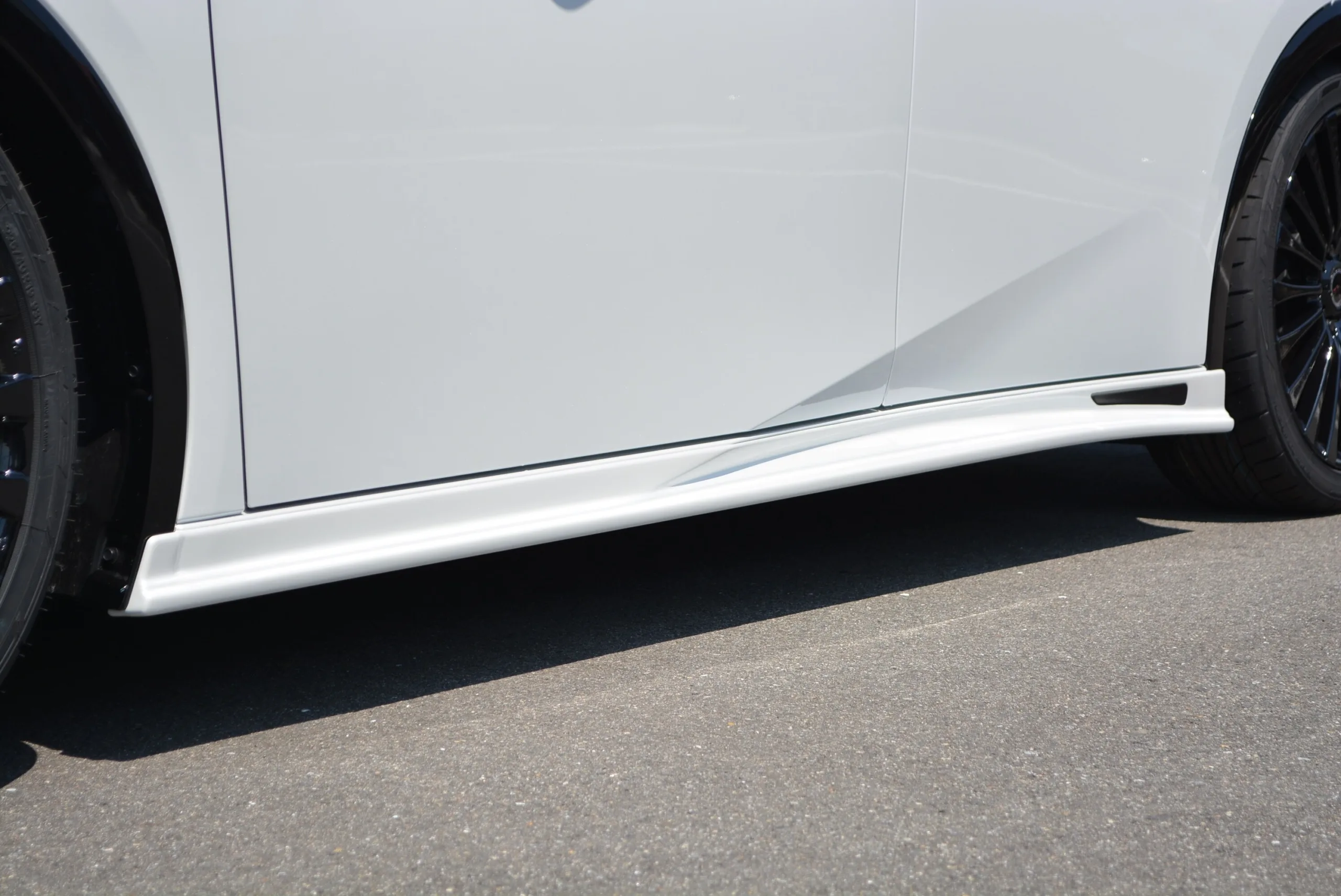 2025 TOYOTA PRIUS 2.0 Z ZEUS Aero Package