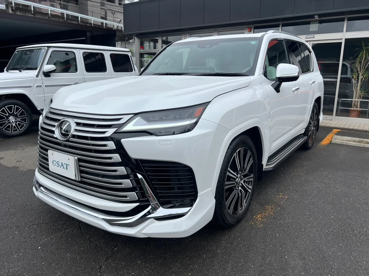 2025 Lexus LX 600 4WD 7 Seater Modellista Aero - Luxury & Power Combined (No.961019) for export from Japan