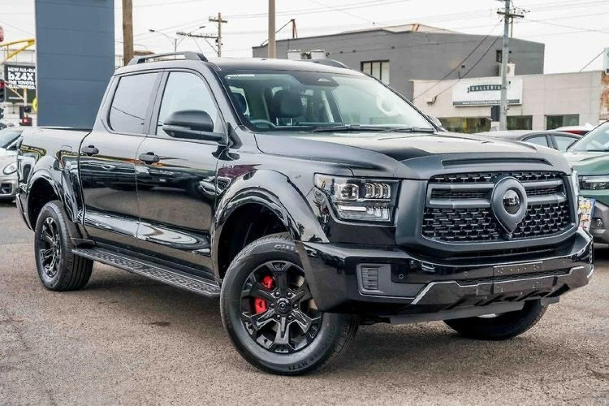 2026 GWM Cannon Alpha Lux Hi4-T PHEV 2.0L Turbo 4x4 for export from Japan