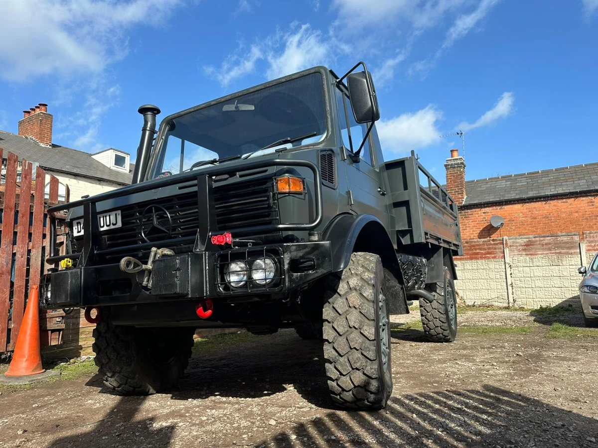 1986 MERCEDES BENZ UNIMOG U1300L  EX-ARMY (No.J0817)
