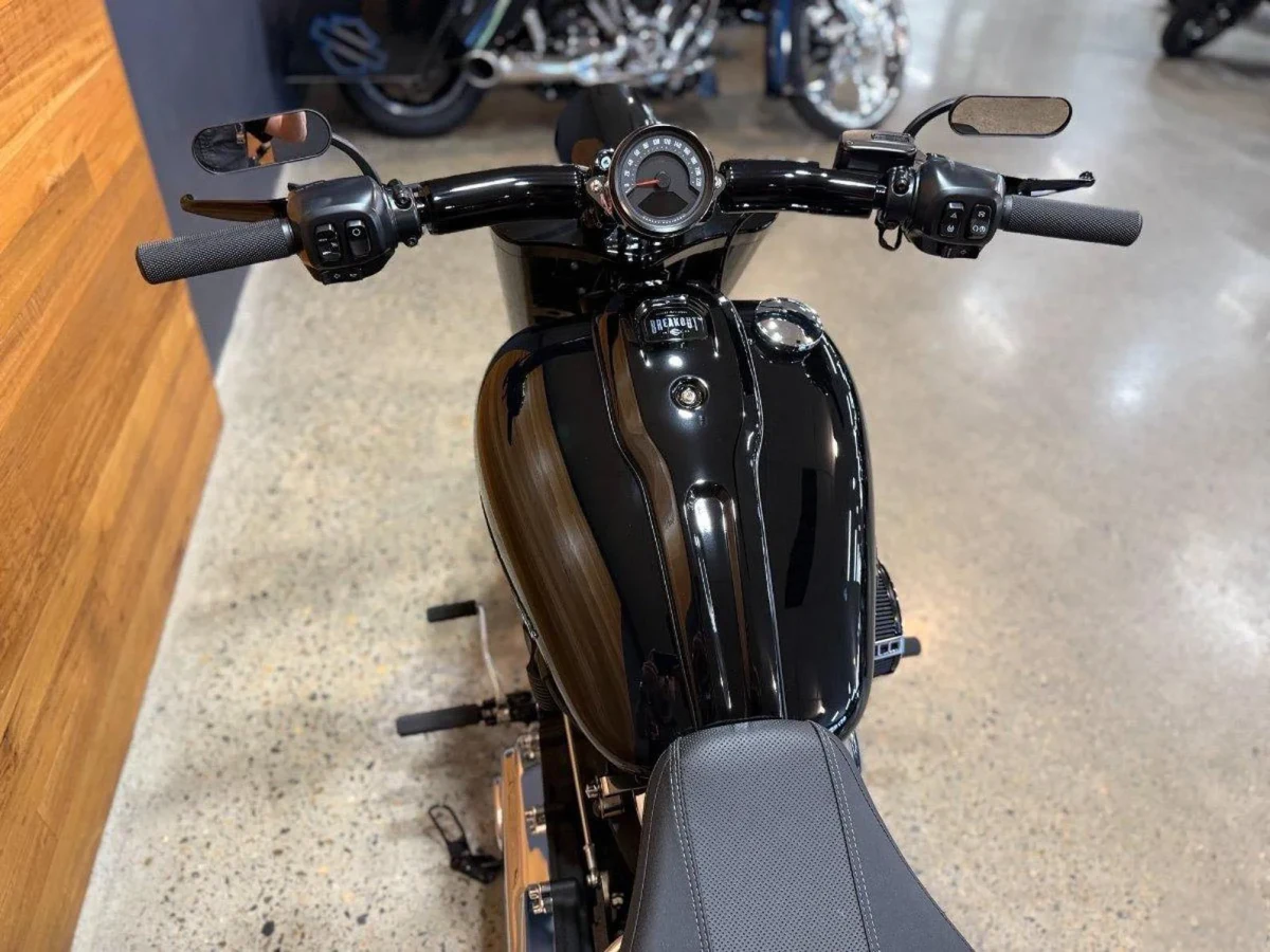 2025 Harley-Davidson Breakout 117