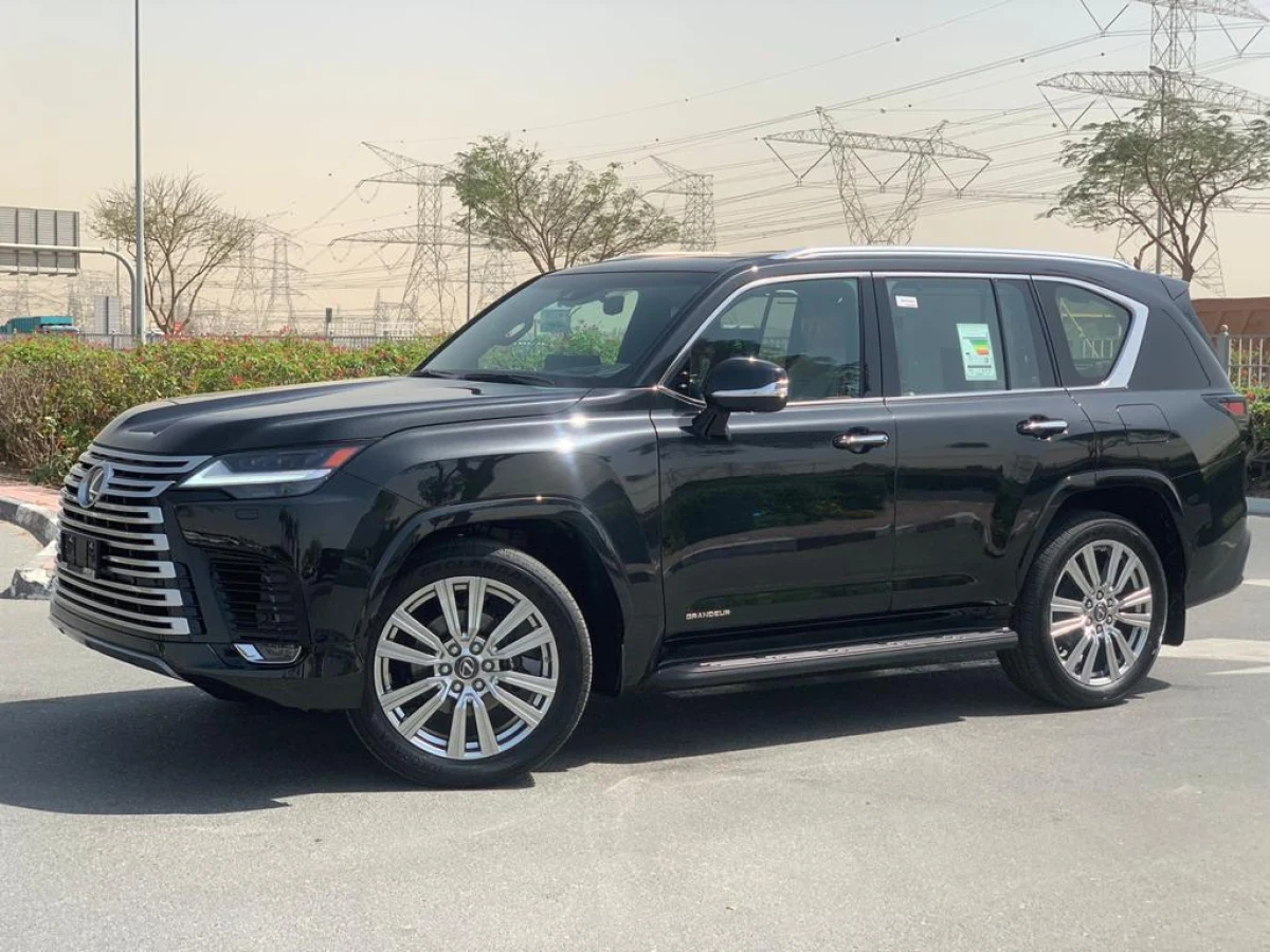 2022 Brand New Lexus LX600 7 Seats LHD VIP Pkg (No.689506) for export from Japan