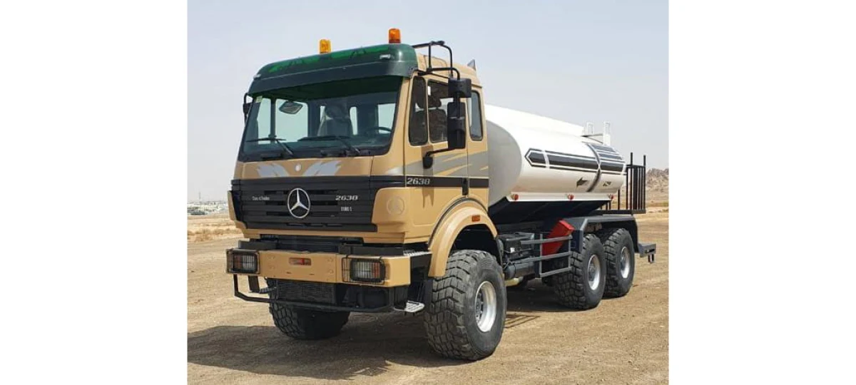 2000 Mercedes-Benz 2630 Tanker Truck (No.830802)