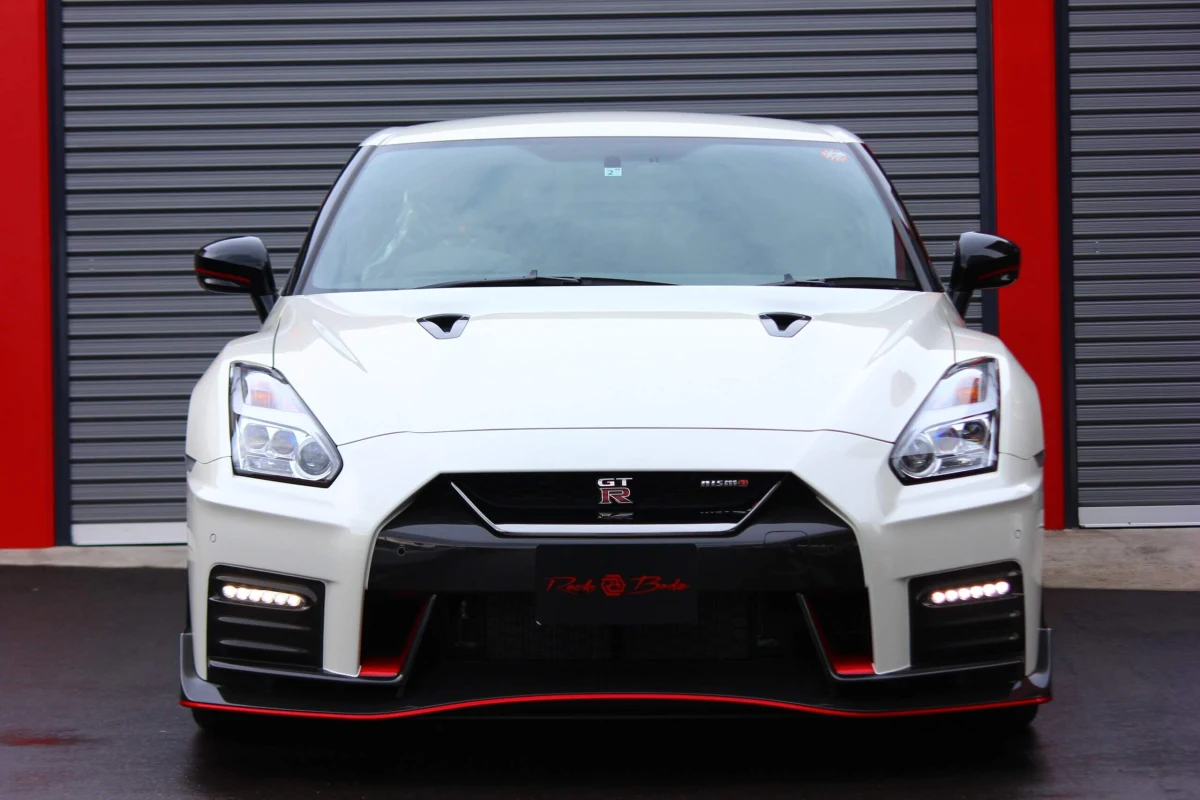 2019 Nissan GT-R 3.8 NISMO 4WD NISMO dedicated carbon R wing RAYS20inAW (pearl) (No.960490) for export from Japan