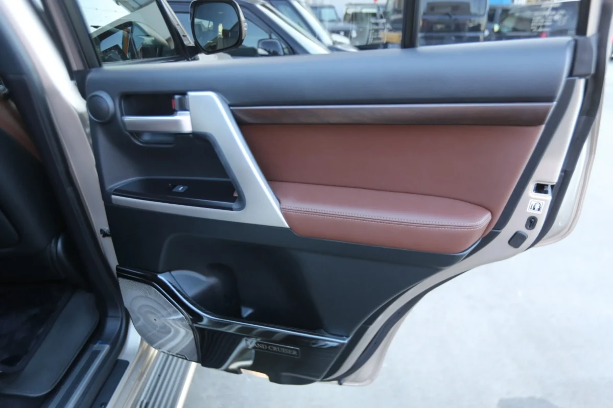 2019 Toyota Land Cruiser 200 4.6 ZX 4WD WALD