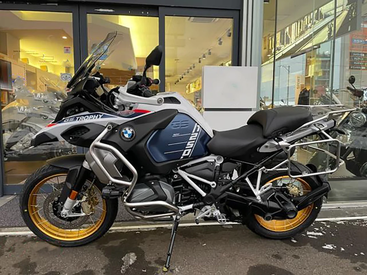 2025 BMW R1250GS Adventure Gold wheel with seat heater (No.770722)