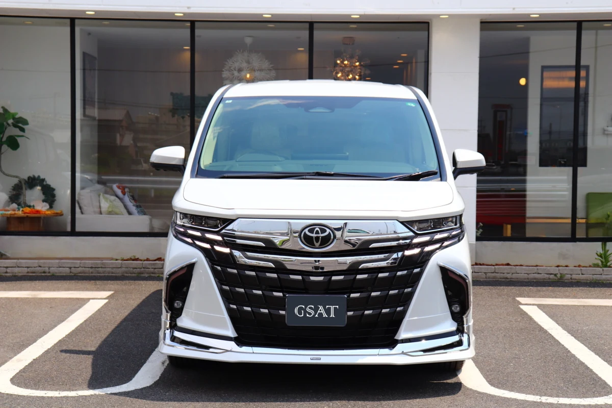 2025 Toyota Alphard Hybrid 2.5 Executive Lounge E-Four 4WD: Unmatched Luxury and Performance (No.960970)