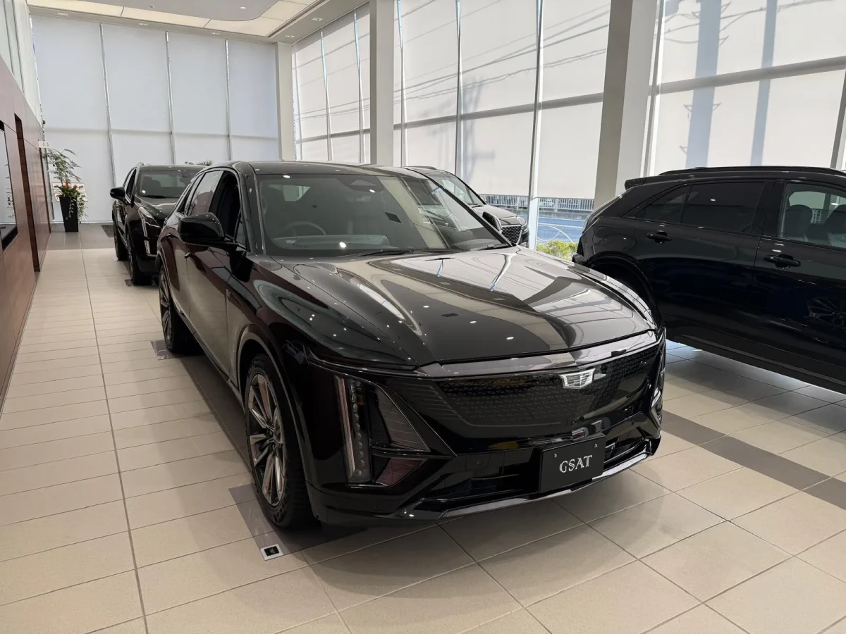 2025 CADILLAC LYRIQ SPORT – SPECIAL RHD EDITION