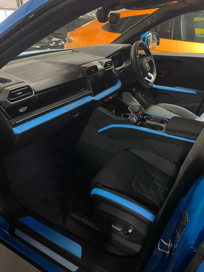 2025 Lamborghini Urus SE - Electrified Power Meets Pure Luxury!