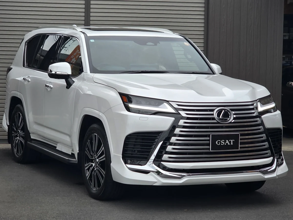 2025 Lexus LX 600 4WD Moderista 7 Seats