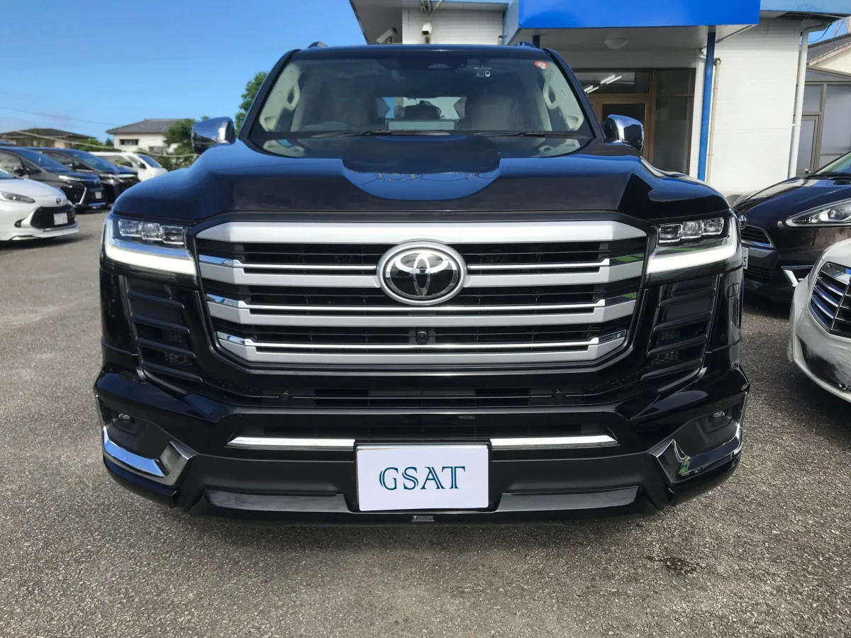 2025 Toyota Land Cruiser 300 ZX – BLACK