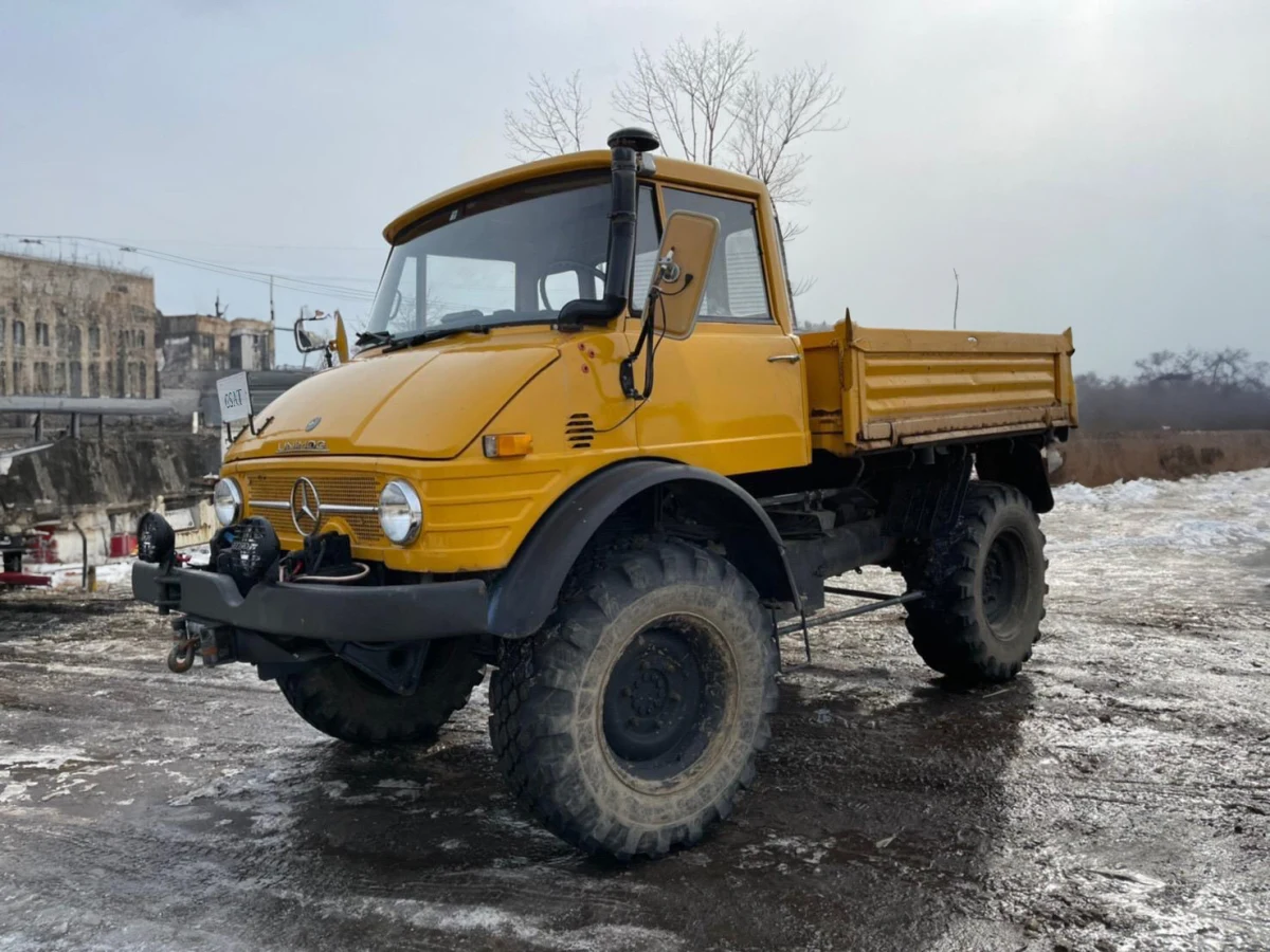 1973 Mercedes-Benz Unimog Left-Hand Drive Double Side Loader Dump Truck (No.J1010) for export from Japan