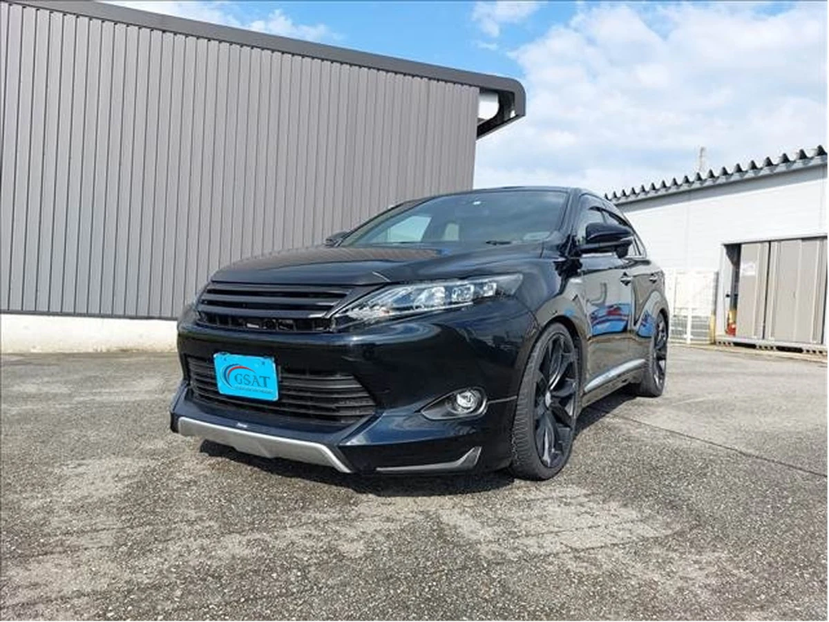 2017 Toyota Harrier Hybrid Premium Sunroof Black leather Seat (No.790617) ID 33071 for export from Japan