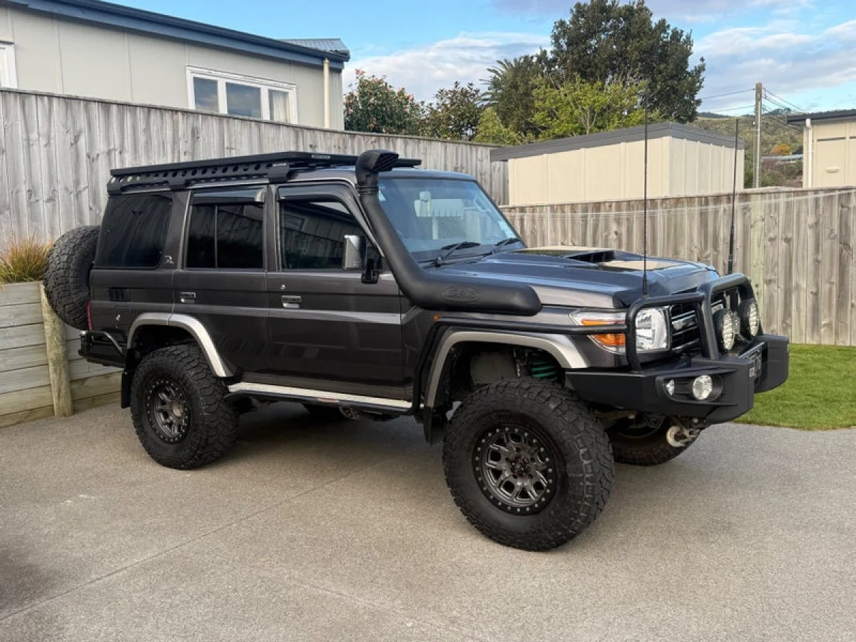 2022 Toyota Land Cruiser 76 Series 70th Anniversary V8 4WD for export from Japan