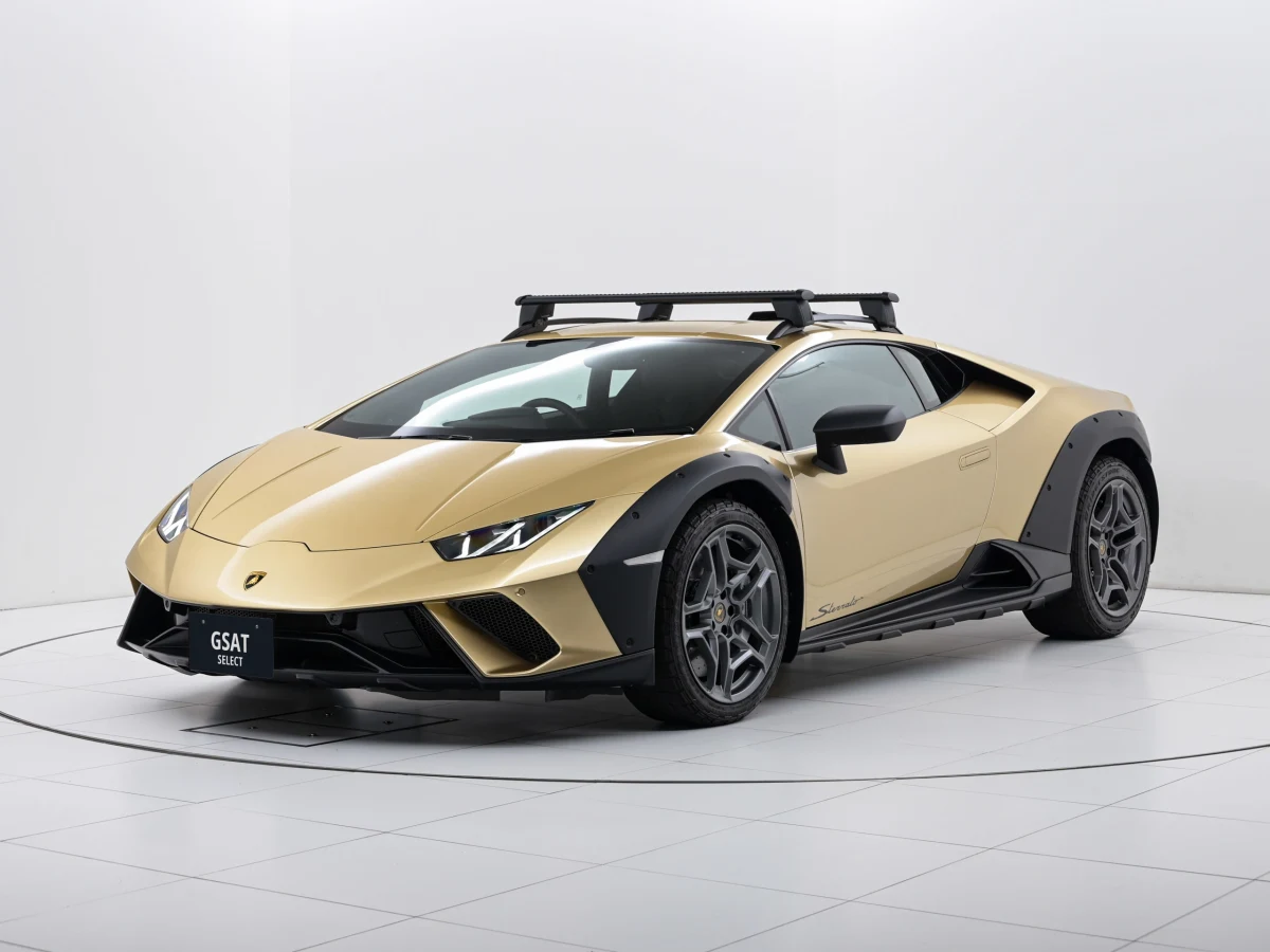 2024 Lamborghini Huracán Sterrato RHD - Oro Elios for export from Japan