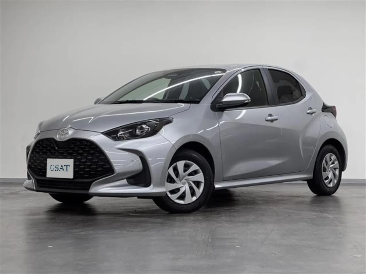 2025 Toyota Yaris cross G grade plugin hybrid for export from Japan