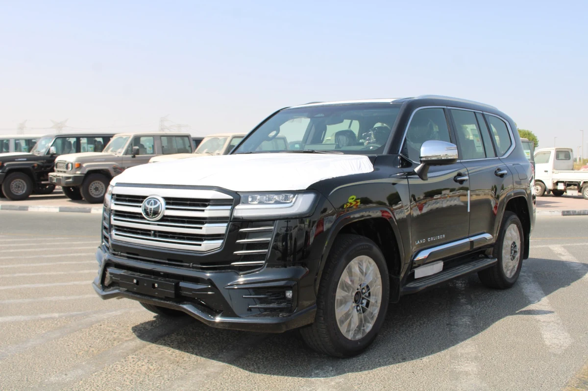 2026 Toyota Land Cruiser 300 VXR-Z Exclusive 3.3L Diesel 4WD for export from Japan