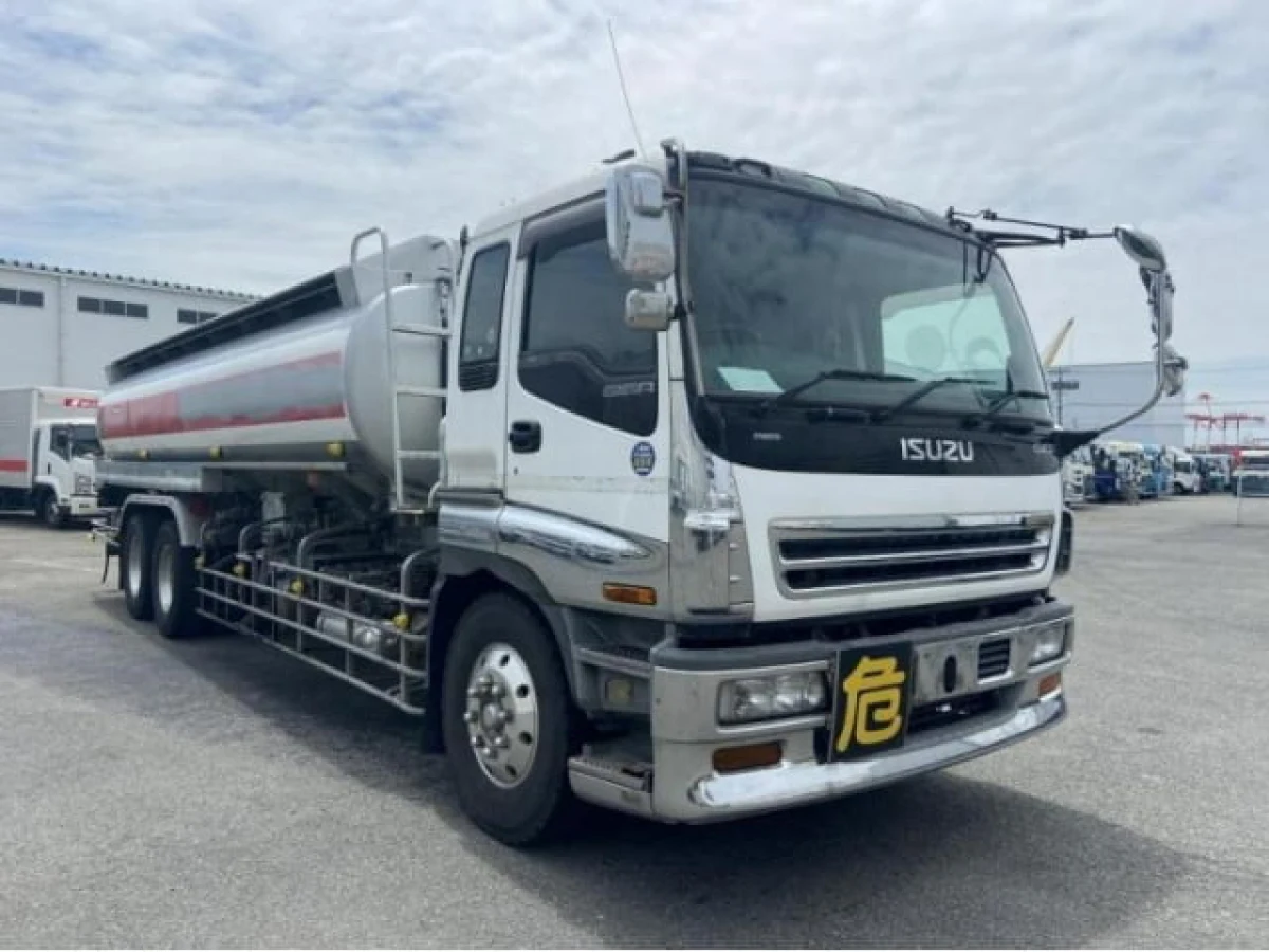 2013 ISUZU GIGA KL-CYL23V3W Tank truck (No.J0754) for export from Japan