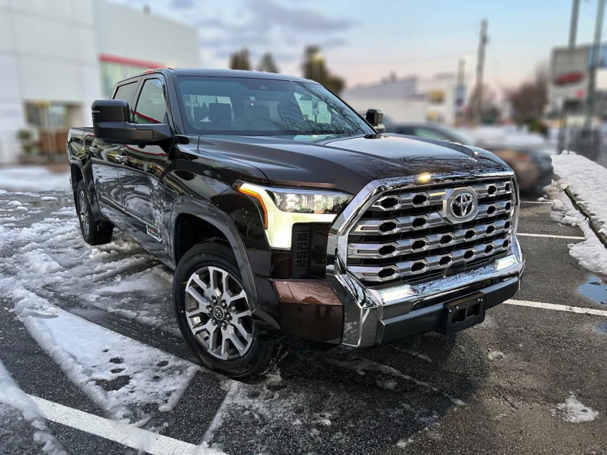 2025 Toyota Tundra 1794 Edition (No.J0818) for export from Japan