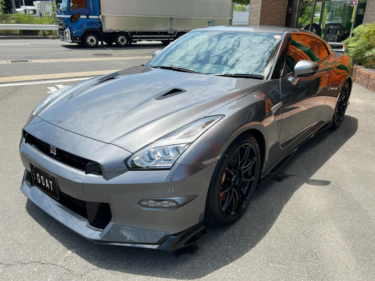 2025 NISSAN GT-R TRACK EDITION ENGINEERED BY NISMO for export from Japan