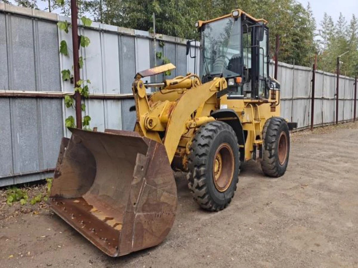 2005 CAT Wheel loader Type 928G Wheel Loader for export from Japan