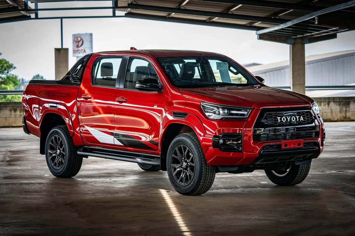 2022 RHD Toyota Hilux GR Sport double cab ( Pickup ) 2.8 automatic 4×4 (No.560461) for export from Japan