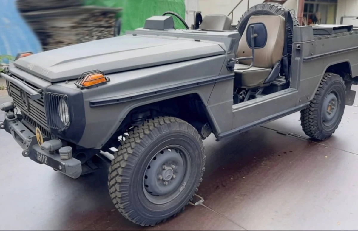 1980-1987 Mercedes Benz W461 240 GD 4x4 off road Wagon (No.270342) for export from Japan