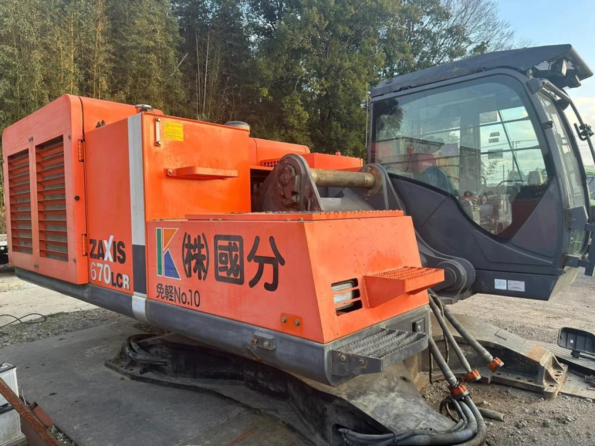 HITACHI ZX670LCR- 3 Excavator (No.J0928)