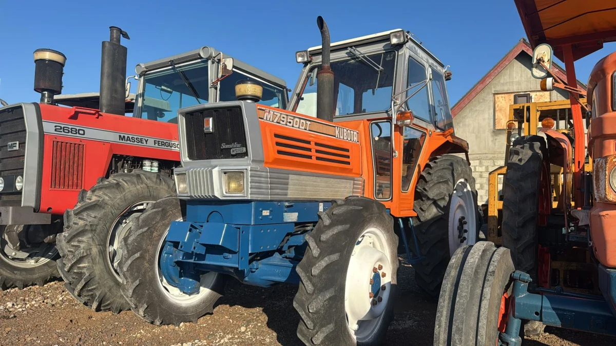 KUBOTA M7950DT TRACTOR