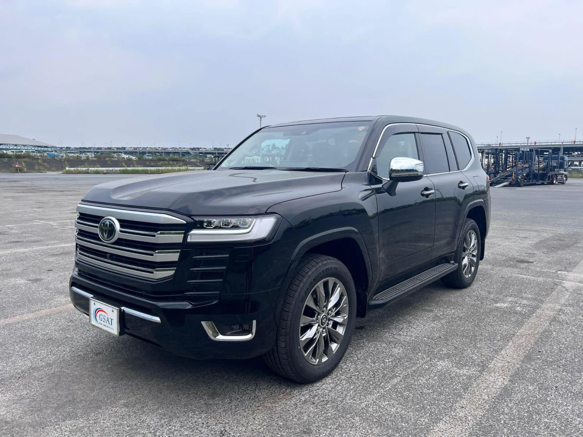 2025 Toyota LandCruiser LC300 7 Seater ZX Petrol (No.960561)