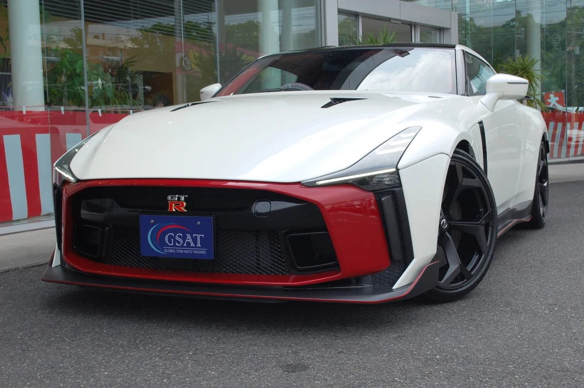 Nissan GT-R GT-R50 by Italdesign Limited to 50 variable rear spoilers (pearl white) (No.J0595) for export from Japan
