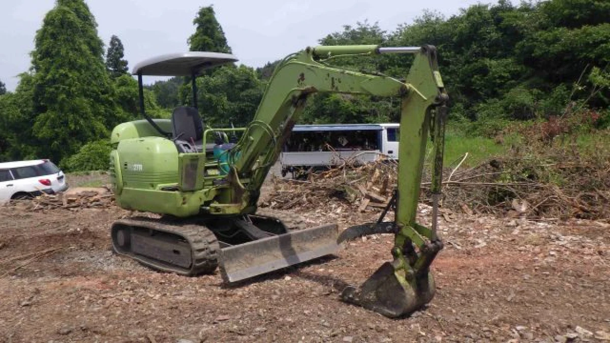 Komatsu PC27R-8 Mini Excavator for export from Japan