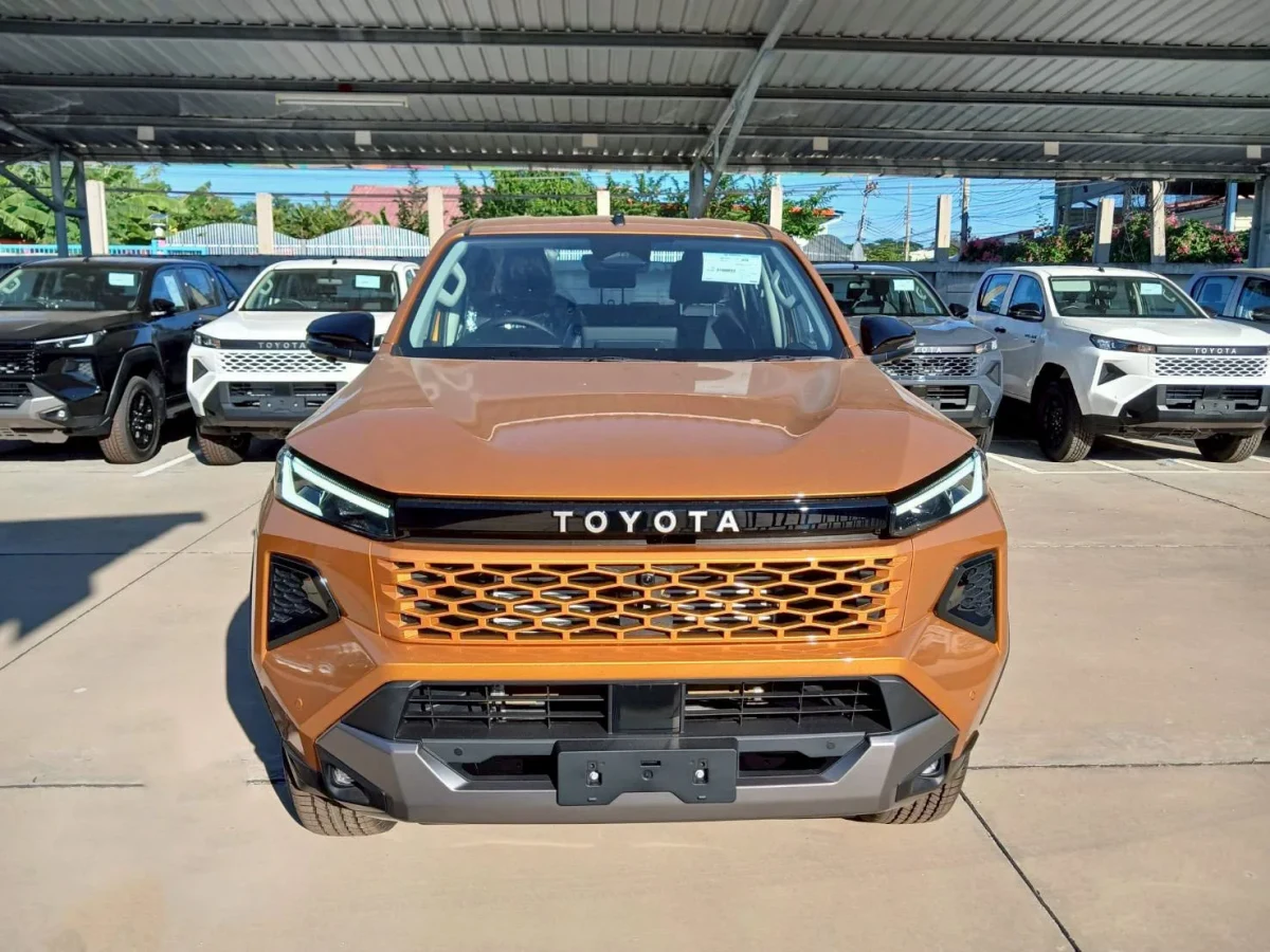 2026 TOYOTA HILUX TRAVO OVERLAND PLUS TOP MODEL PICKUP for export from Japan