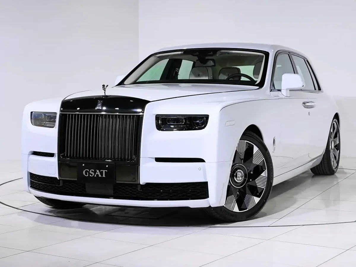 2025 Rolls-Royce Phantom The Pinnacle of Luxury and Sophistication (No.109991) for export from Japan