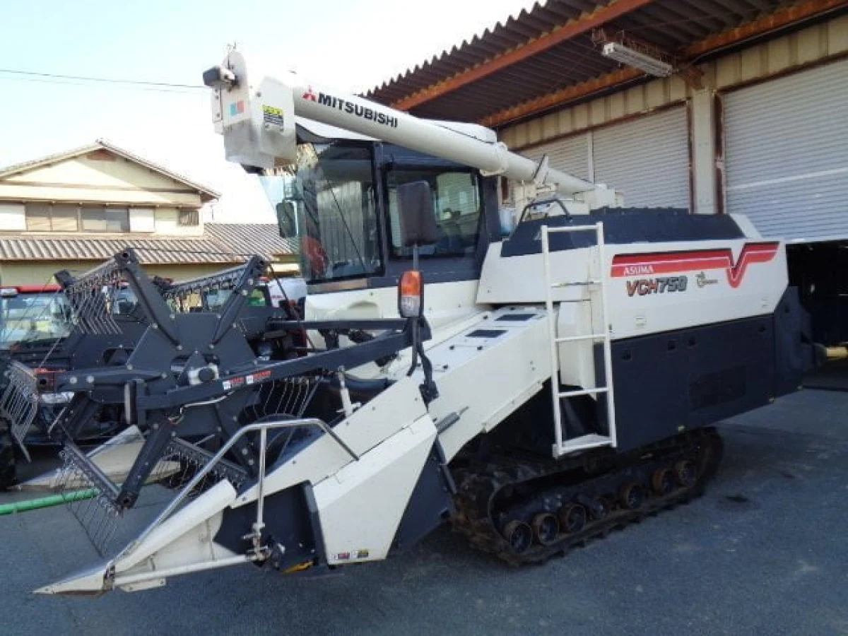 Mitsubishi General purpose combine harvester VCH750 (VCH650) (No.910843) for export from Japan