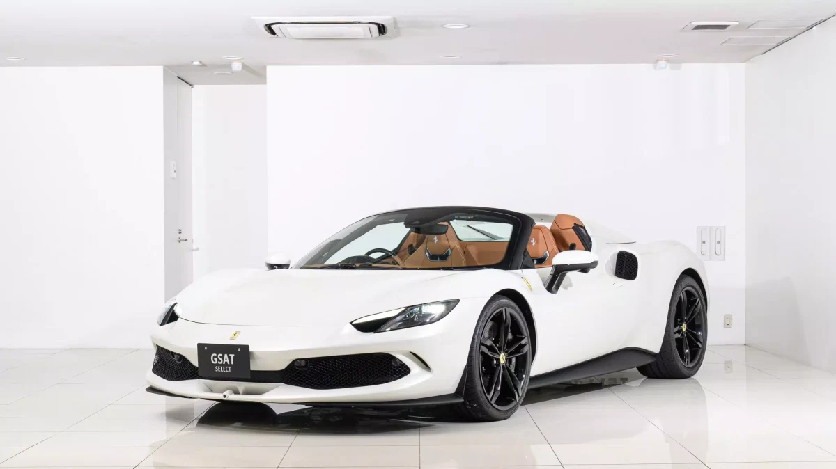 2026 Ferrari 296 GTS RHD / Bianco Italia / Cuoio for export from Japan