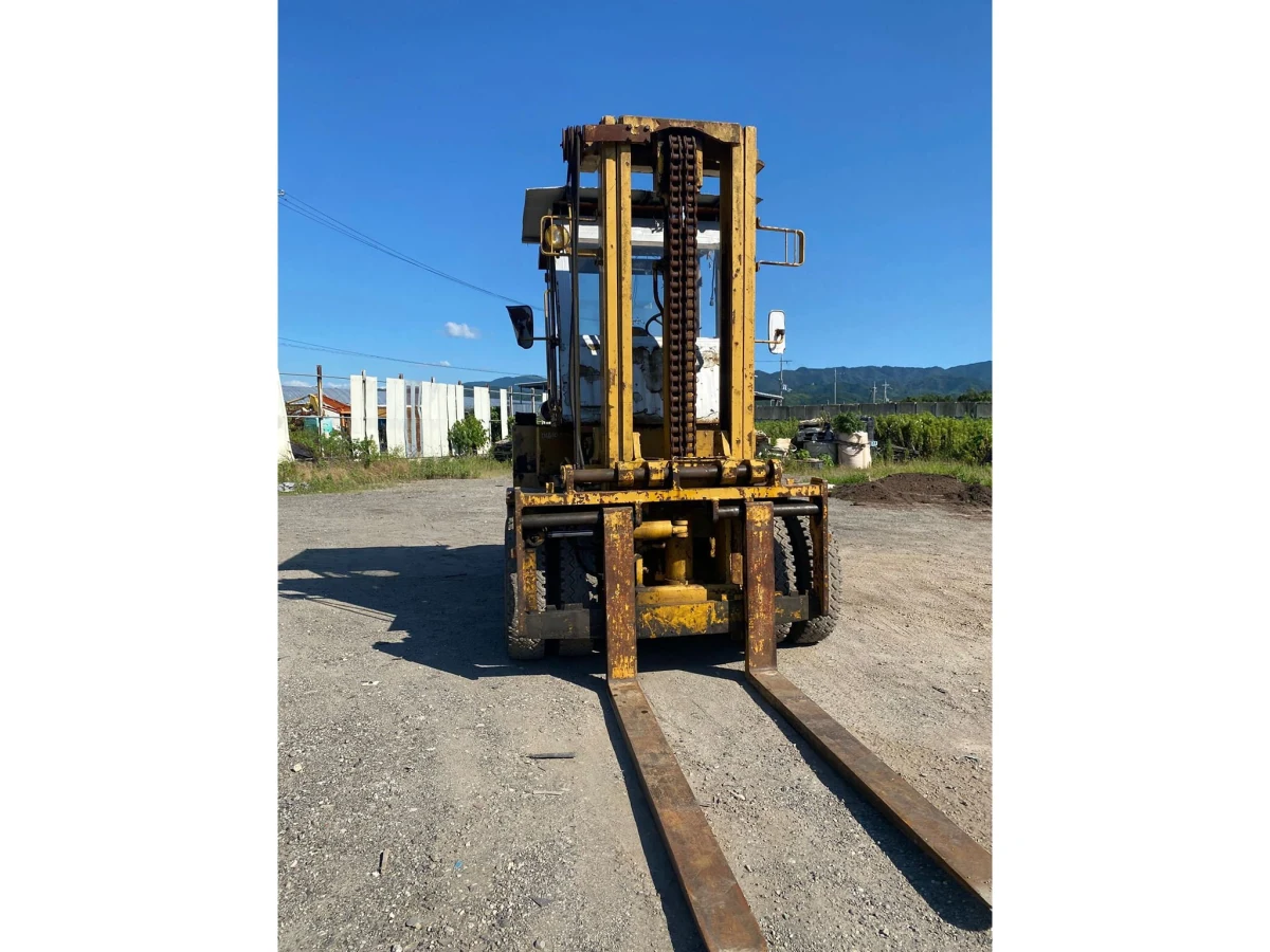 TCM FD80Z8 8 Ton Diesel Forklift(No.J0759) for export from Japan