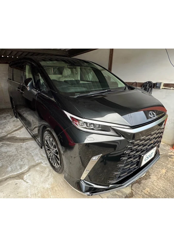 2025 LEXUS LM500H AWD hybrid Luxury MPV (No.J0938) for export from Japan