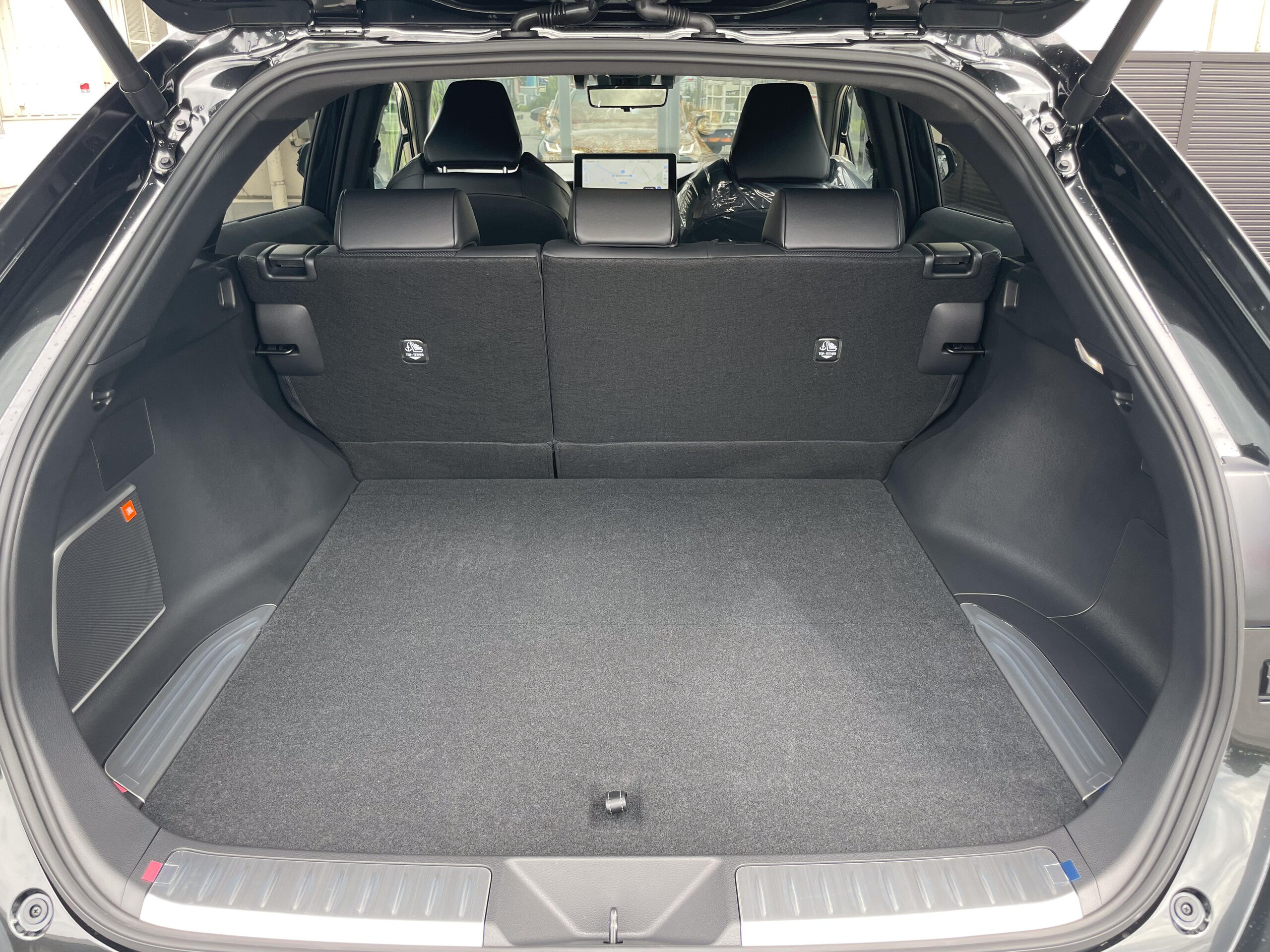 2026 Toyota Harrier 2.5 Hybrid Z Leather Package Nightshade for export from Japan