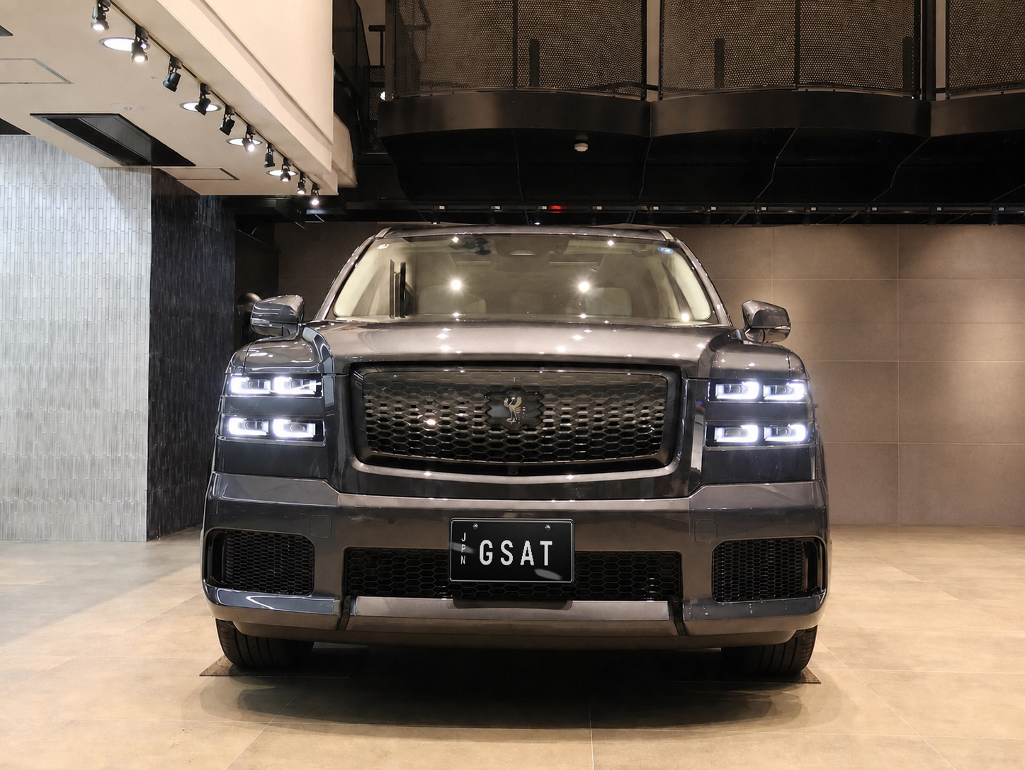 2025 Toyota Century SUV 3.5L Plug-in Hybrid 4WD 4-Seater for export from Japan