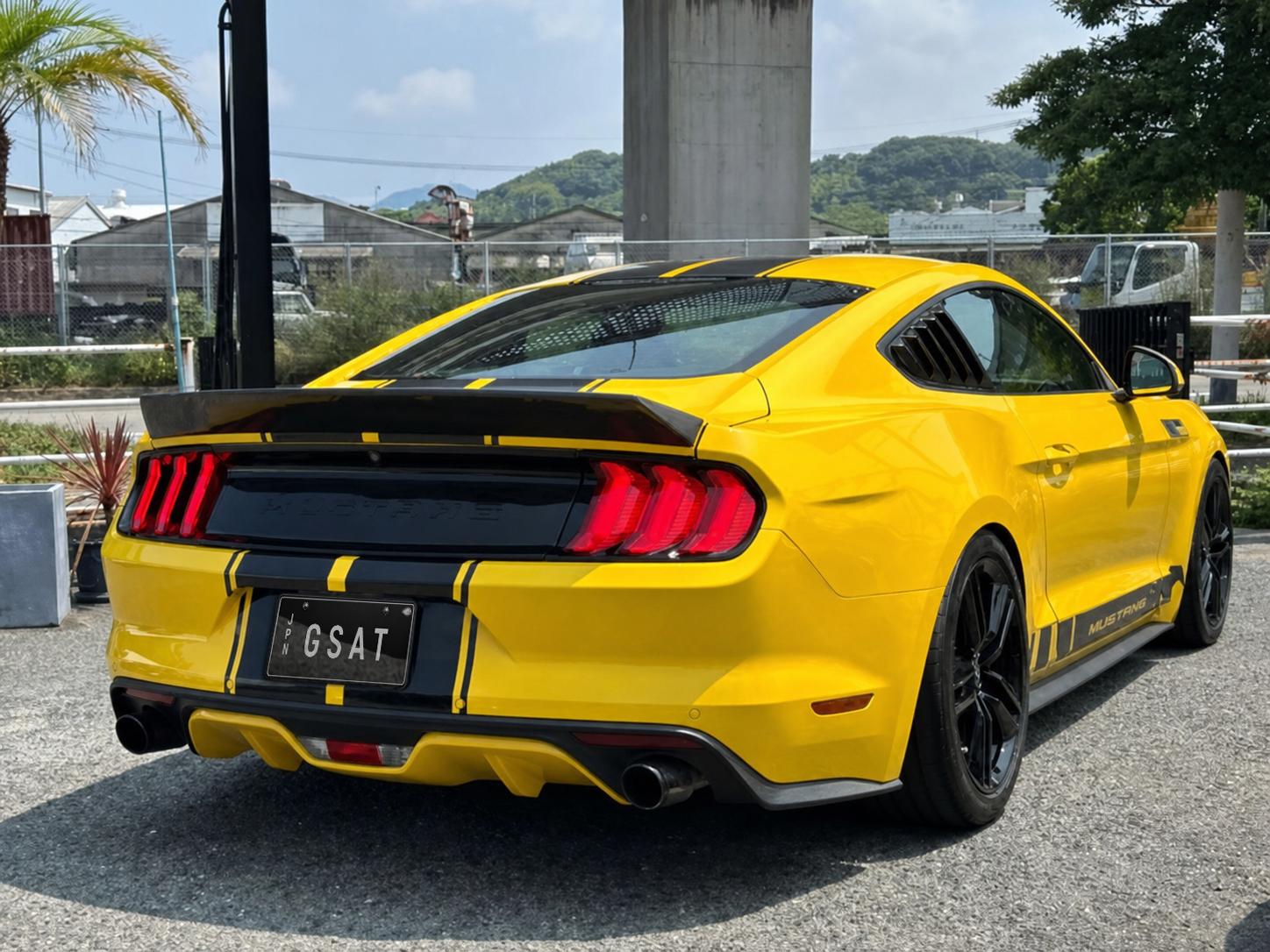 2015 Ford Mustang 50 Years Edition 2.3L Turbo Coupe for export from Japan